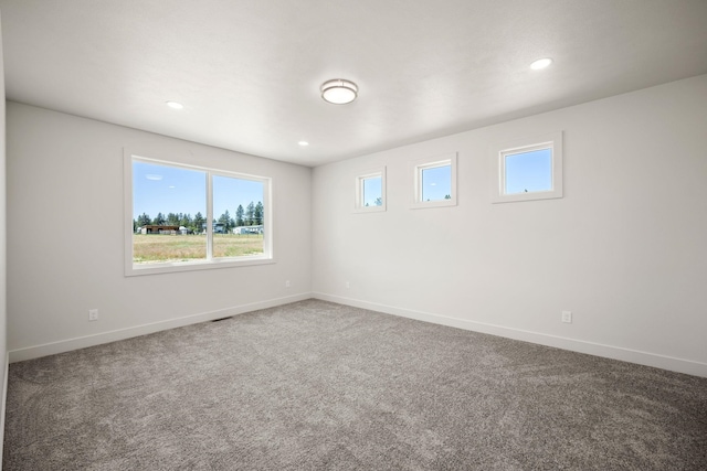914 E Deer Park-Milan Rd, Deer Park, WA 99006 - carpeted empty room featuring baseboards and recessed lighting