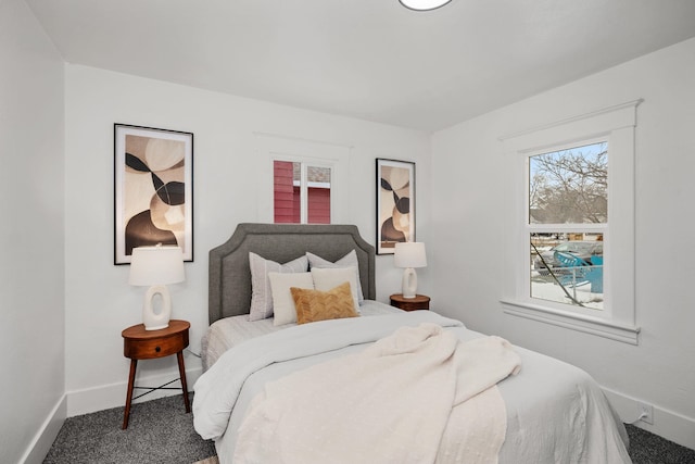 bedroom featuring carpet floors