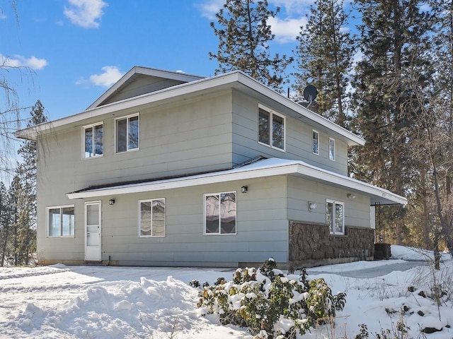 view of front of house