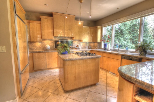 kitchen with tasteful backsplash, dishwashing machine, light tile patterned flooring, and a kitchen island