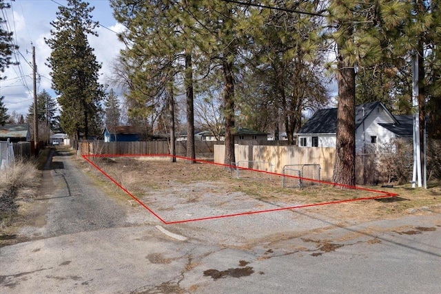 6151 N Adams St, Spokane WA, 99205 land for sale