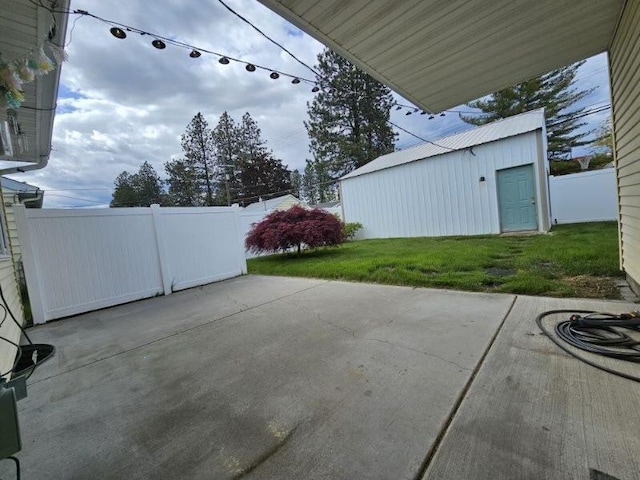 328 W Nebraska Ave, Spokane, WA 99205 - view of patio / terrace