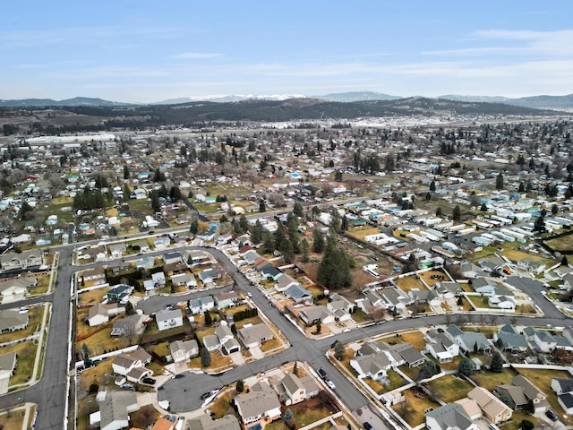 bird's eye view featuring a residential view and a mountain view