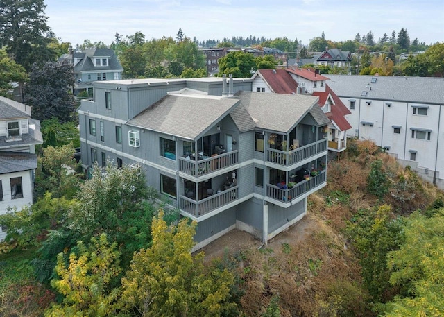 bird's eye view with a residential view