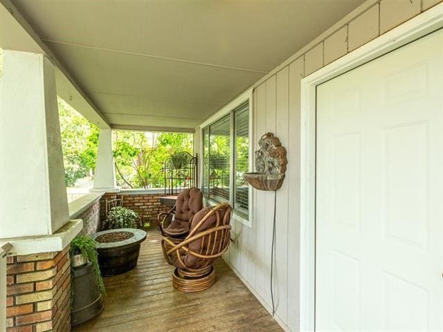 balcony with a porch