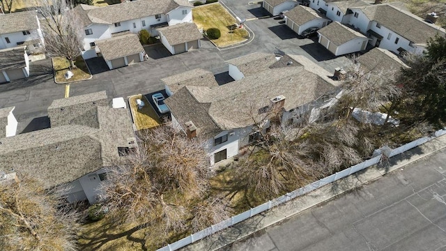 birds eye view of property featuring a residential view