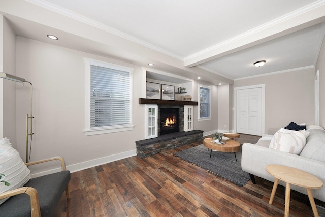 living area with a fireplace, recessed lighting, ornamental molding, wood finished floors, and baseboards