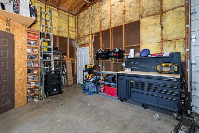 living area with dark wood-type flooring and visible vents