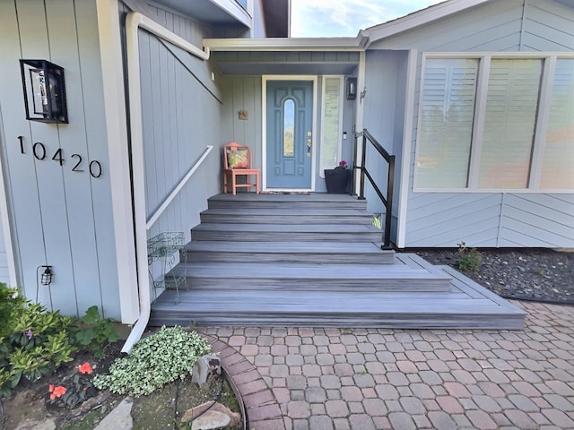 view of entrance to property