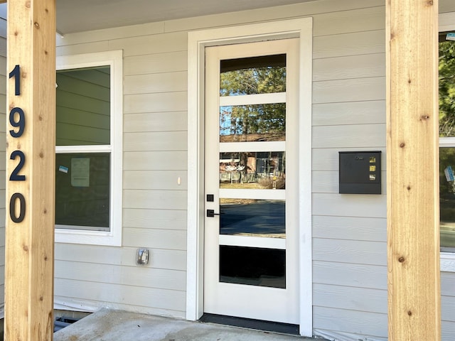 view of property entrance