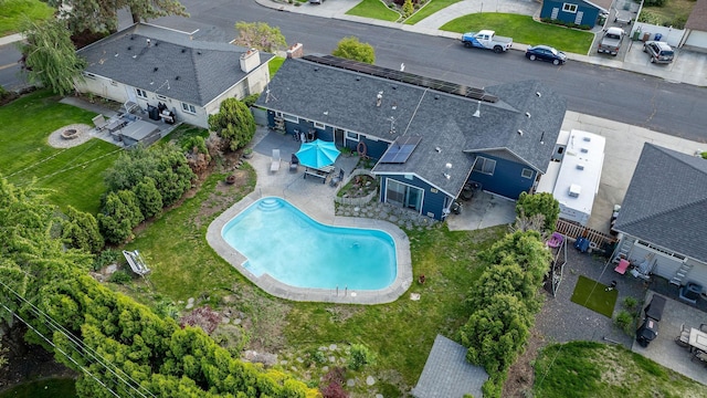6514 N Sutherlin St, Spokane, WA 99208 - aerial perspective of suburban area with a pool