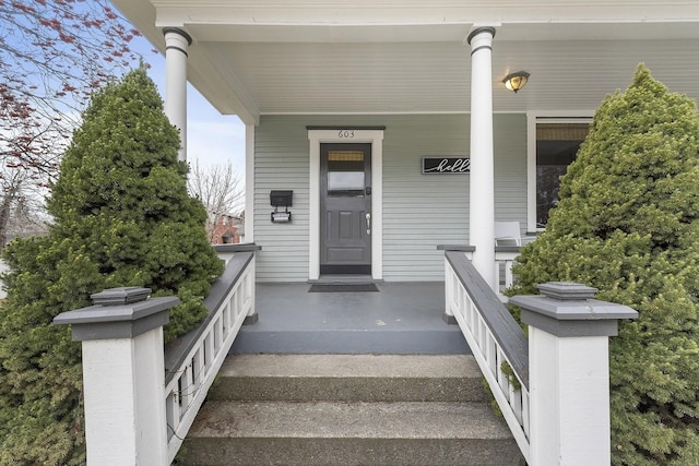 603 N 7th St, Coeur D Alene, ID 83814 - entrance to property featuring a porch