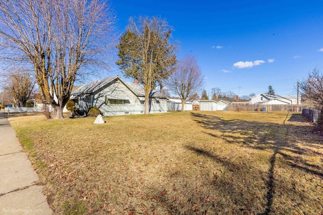 view of yard featuring fence