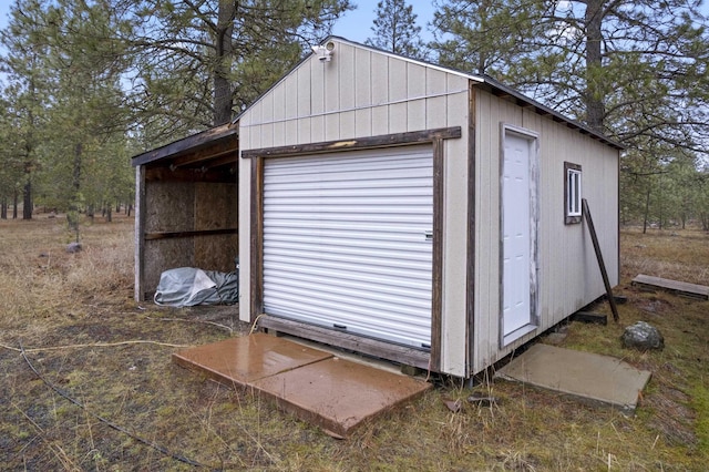 view of outbuilding with an outdoor structure