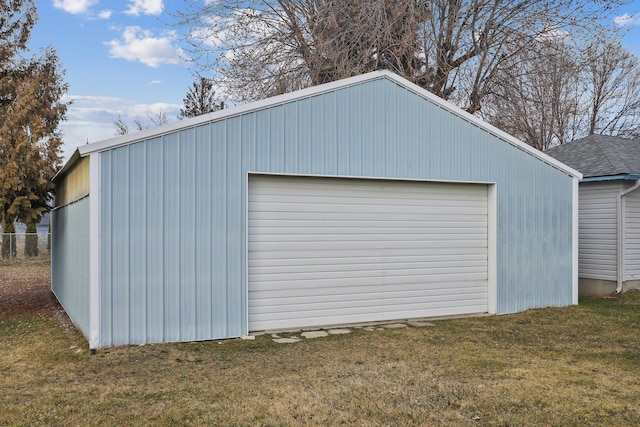 view of detached garage