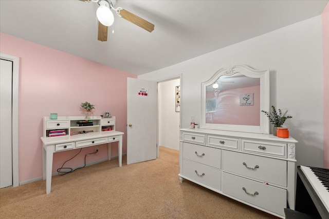 bedroom with a ceiling fan