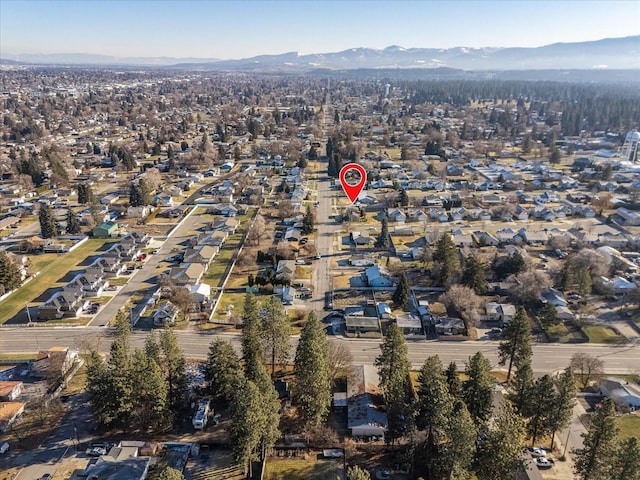 birds eye view of property featuring a residential view and a mountain view