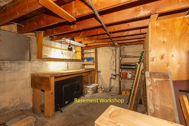 460 E Columbia Ave, Colville, WA 99114 - unfinished basement featuring a workshop area