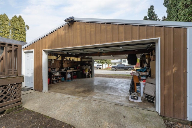 view of detached garage