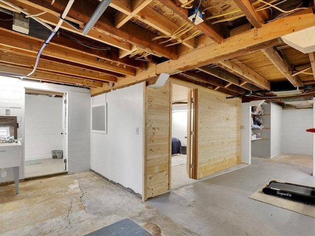 327 S Crosby St, Tekoa, WA 99033 - unfinished basement with wood walls
