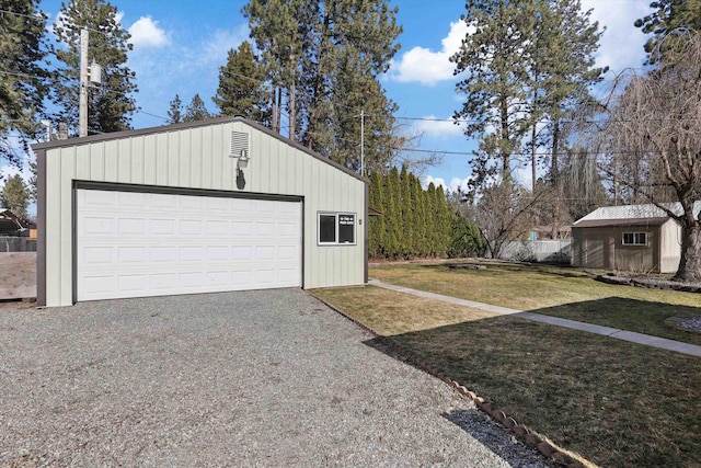 view of detached garage