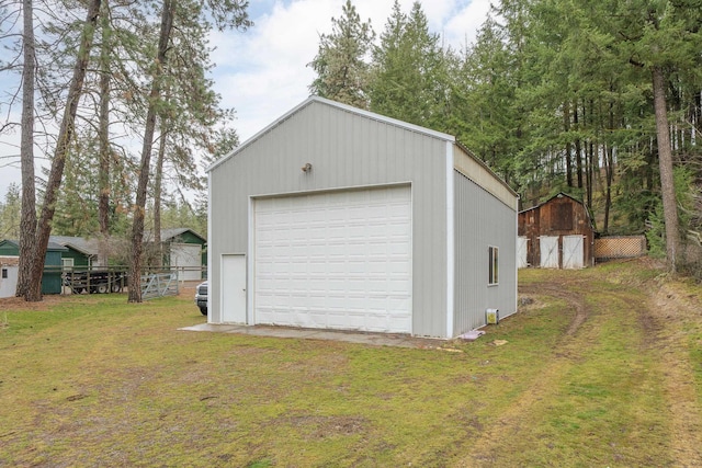 view of detached garage