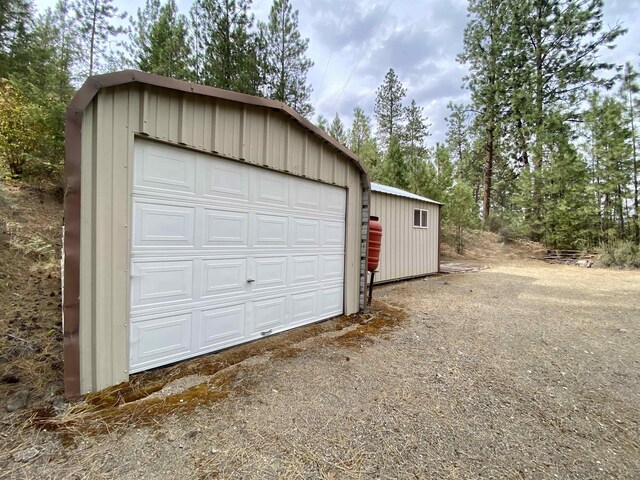 42078 N Porcupine Bay Rd, Davenport, WA 99122