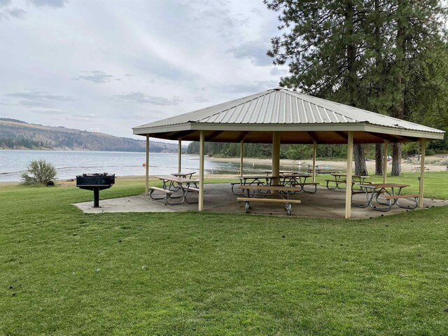 42078 N Porcupine Bay Rd, Davenport, WA 99122