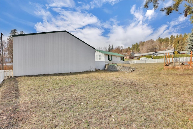 870 E 8th Ave, Colville, WA 99114 - view of yard featuring fence