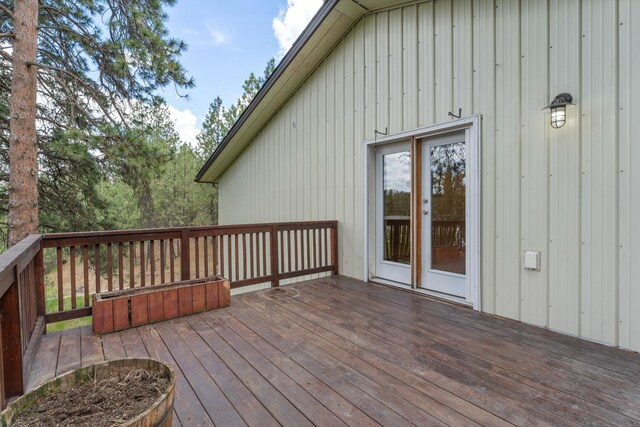 4720 S Wildwood Ln, Spokane, WA 99206 - view of wooden terrace