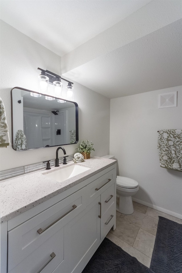 full bathroom with visible vents, toilet, and vanity