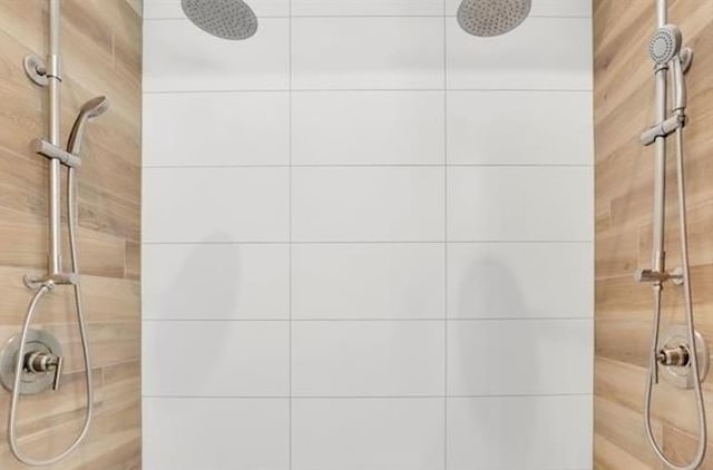 27809 N Bruce Rd, Chattaroy, WA 99003 - full bath featuring a tile shower