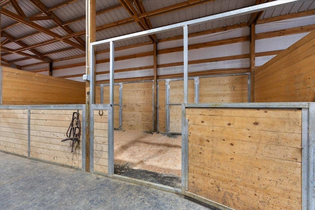 1810 W Paradise Rd, Spokane, WA 99224 - view of stable