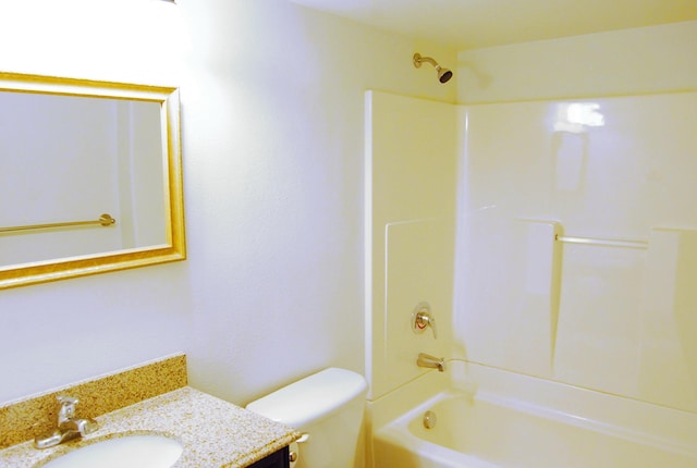 612 N Madson Ct, Liberty Lake, WA 99019 - full bath featuring toilet, vanity, and shower / washtub combination