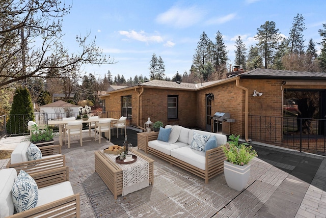 1733 S SE Blvd, Spokane, WA 99203 - view of patio / terrace with an outdoor living space and outdoor dining area