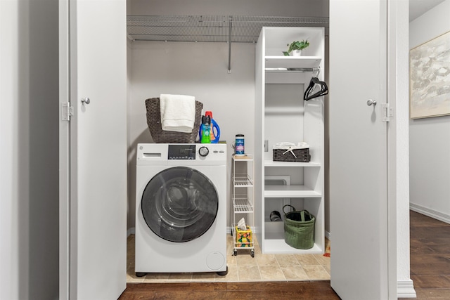 laundry area with washer / clothes dryer