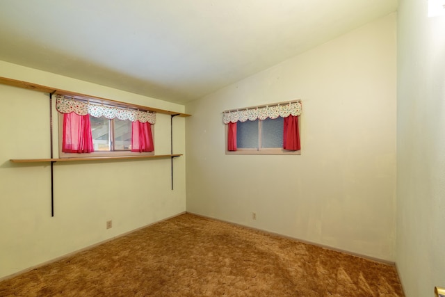 empty room featuring carpet
