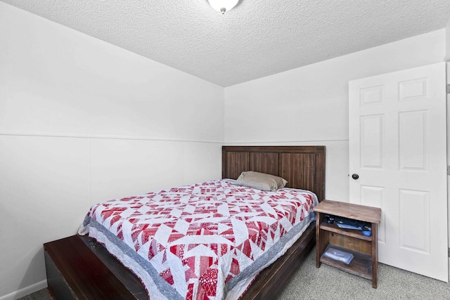 2218 E Hartson Ave, Spokane, WA 99202 - carpeted bedroom featuring a textured ceiling