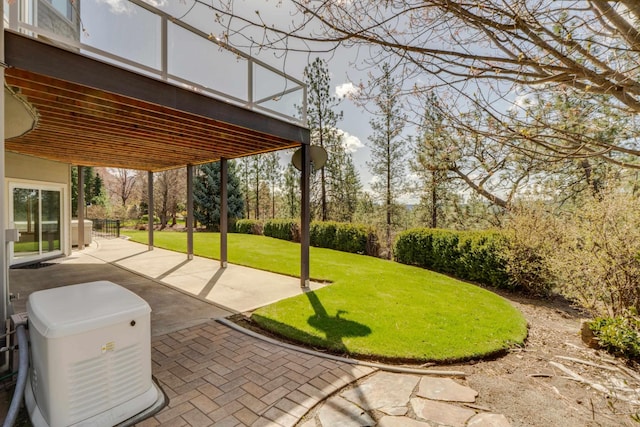 6519 W Kitsap Dr, Spokane, WA 99208 - view of yard featuring a patio area