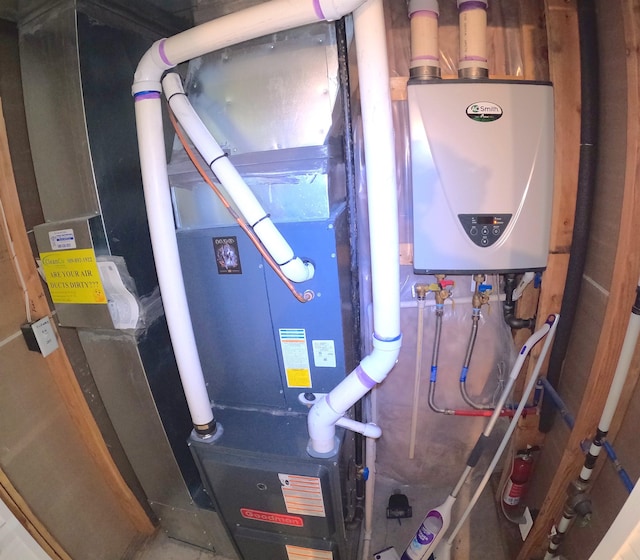 1217 S Greenacres Rd, Greenacres, WA 99016 - utilities featuring water heater and heating unit