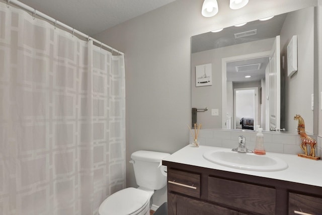 full bathroom with vanity, toilet, backsplash, and a shower with shower curtain