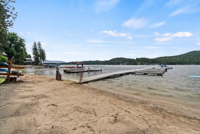 12808 N N Park St, Newman Lake, WA 99025 - aerial overview of property's location featuring a heavily wooded area and a nearby body of water