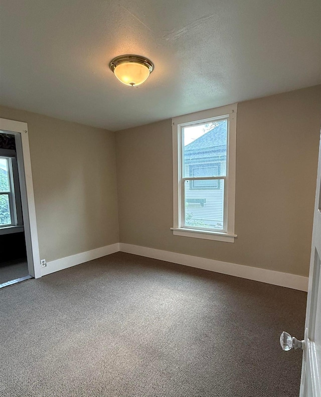 723 W Montgomery Ave, Spokane, WA 99205 - spare room with carpet