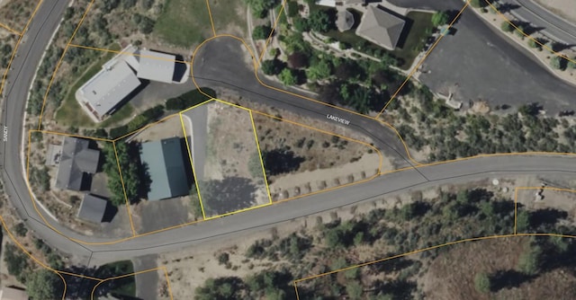 3410 Sandy Dr, Seven Bays, WA 99122