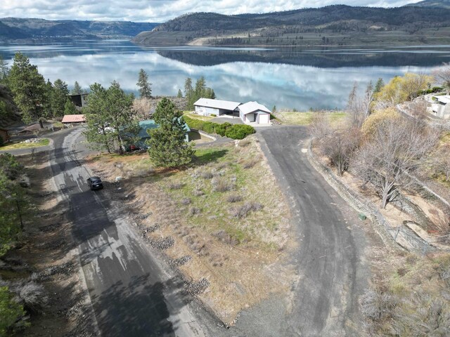 3410 Sandy Dr, Seven Bays, WA 99122