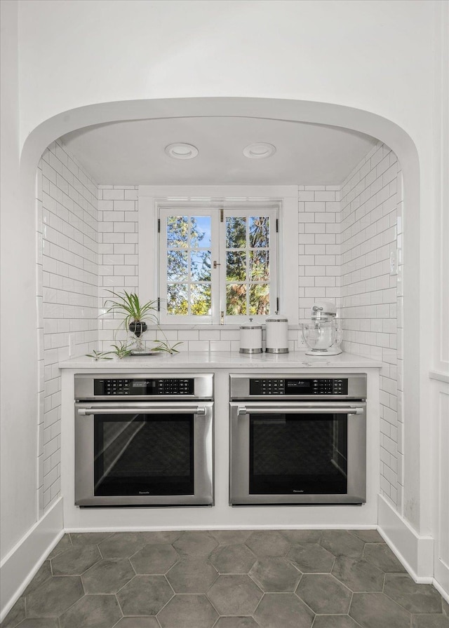 530 E 11th Ave, Spokane, WA 99202 - interior space with light countertops, recessed lighting, and oven