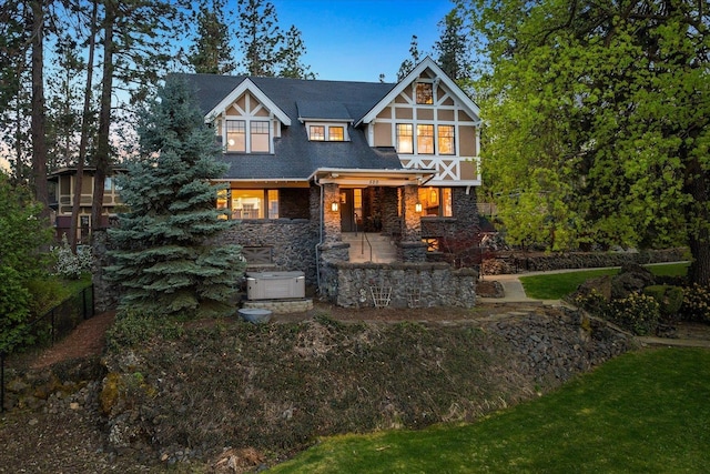 530 E 11th Ave, Spokane, WA 99202 - view of front facade with fence and stone siding