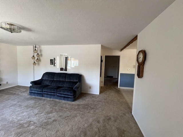 825 N Jefferson St, Colville, WA 99114 - living area featuring carpet floors and baseboards