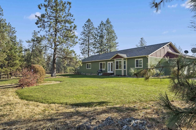 5818 S Abbott Rd, Spokane, WA 99224 - view of front of home featuring a front yard and a shingled roof