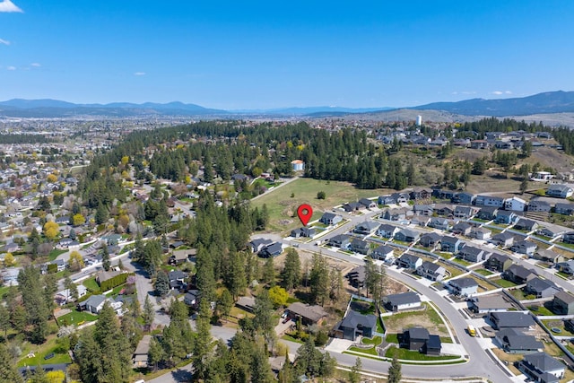 drone / aerial view featuring a mountain view